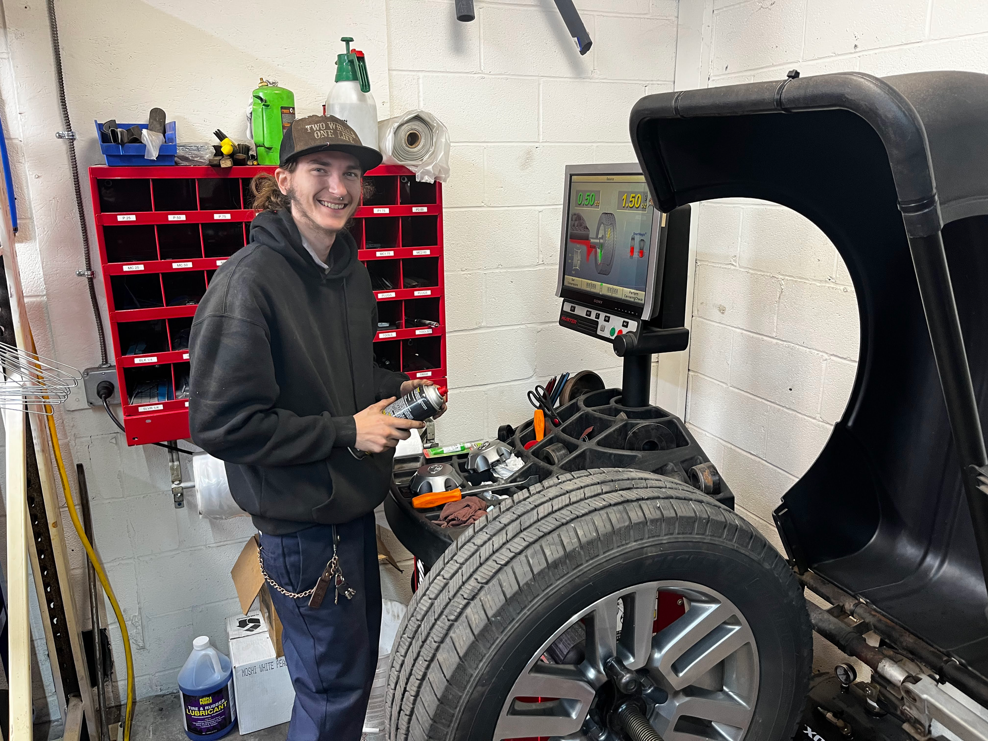 Mill Hall, PA Location Shop Image | Absolute Auto Repairs & Sales