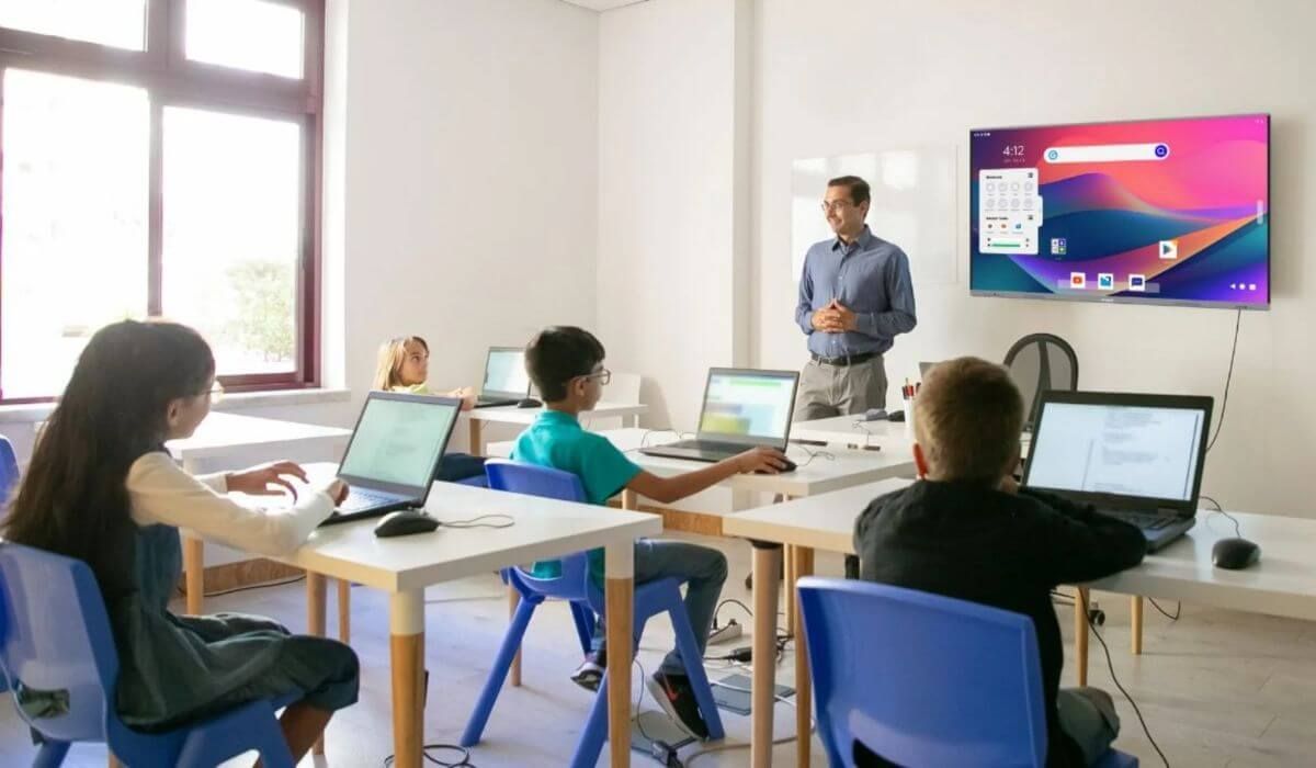 Upgrade Your Classroom with the Best Audio Visual Systems