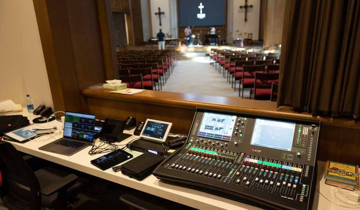 Best Church Audio Visual Systems: Tips & Recommendations