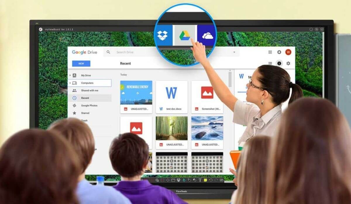 touch screen display in school