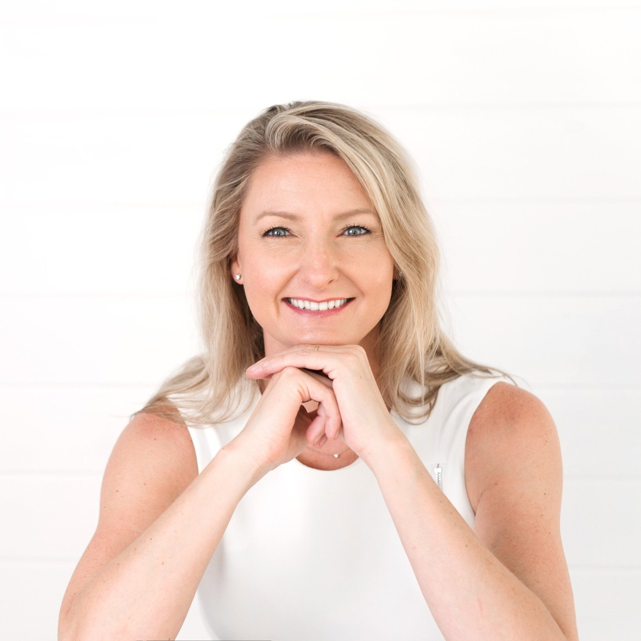 Image of expert in fertility acupuncture IVF alternative care