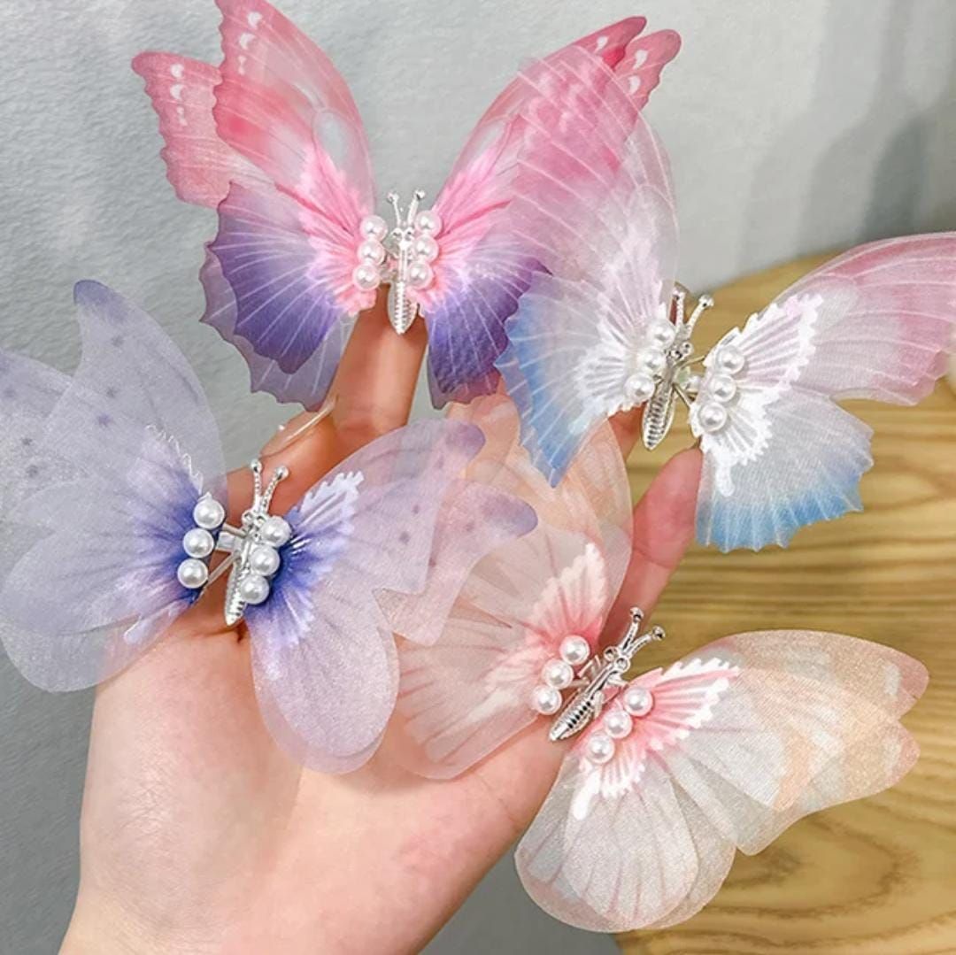 RF368- 3D Moving Butterfly Hair clip