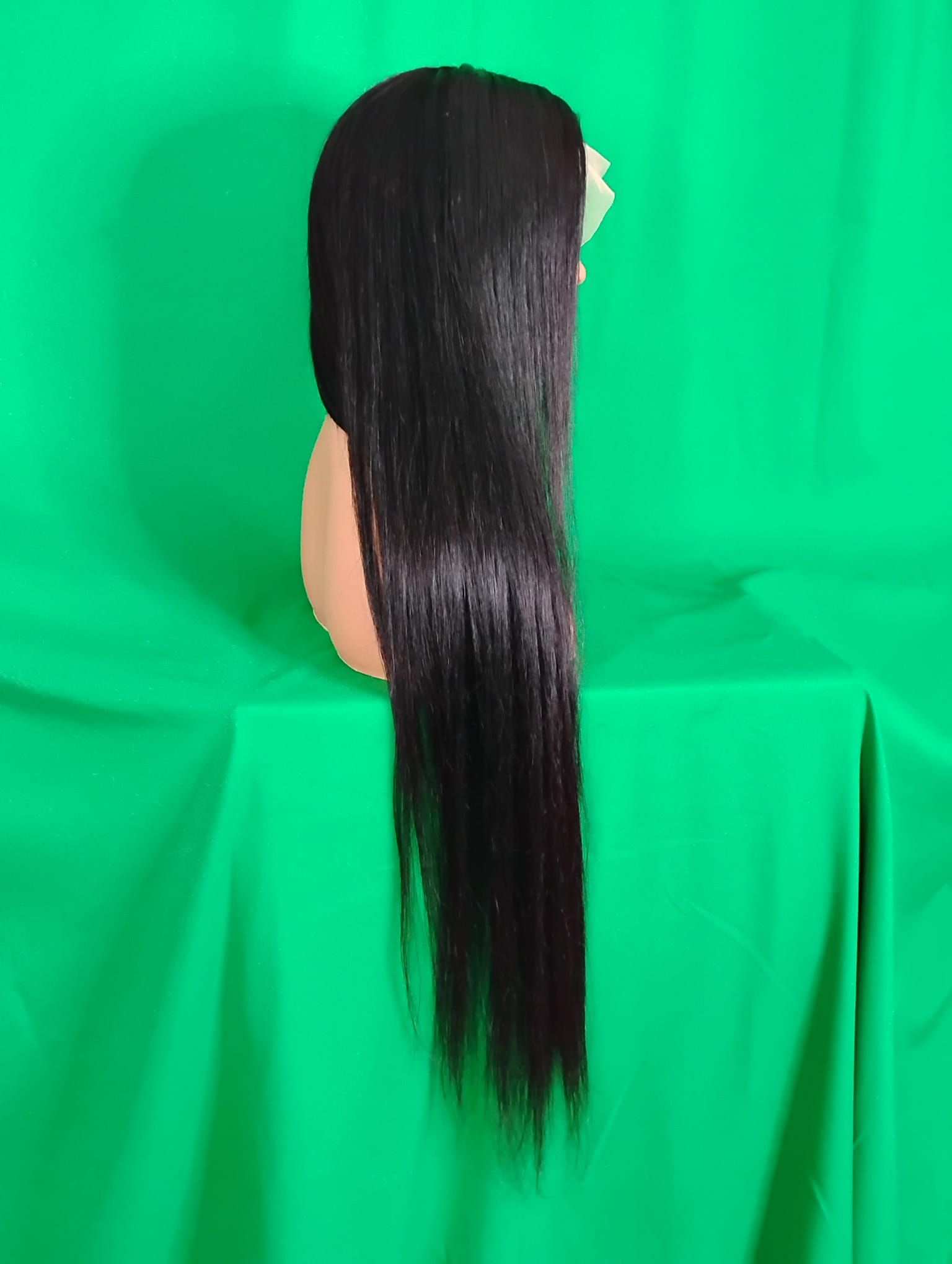 RF368 - 30 Inch Bang Wig Natural Black Straight