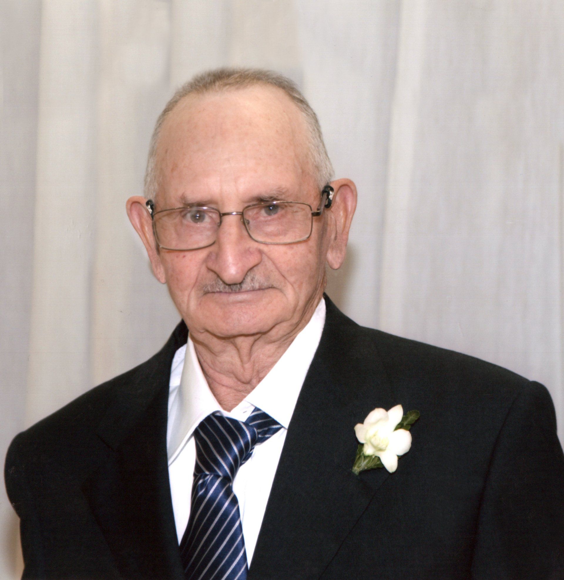 necrologio Vincenzo Aprile