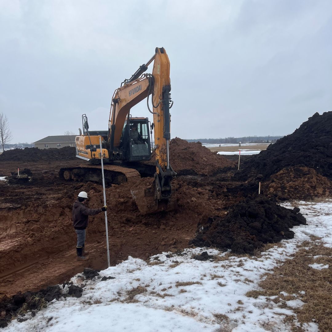 Excavation & Trucking - Oshkosh WI