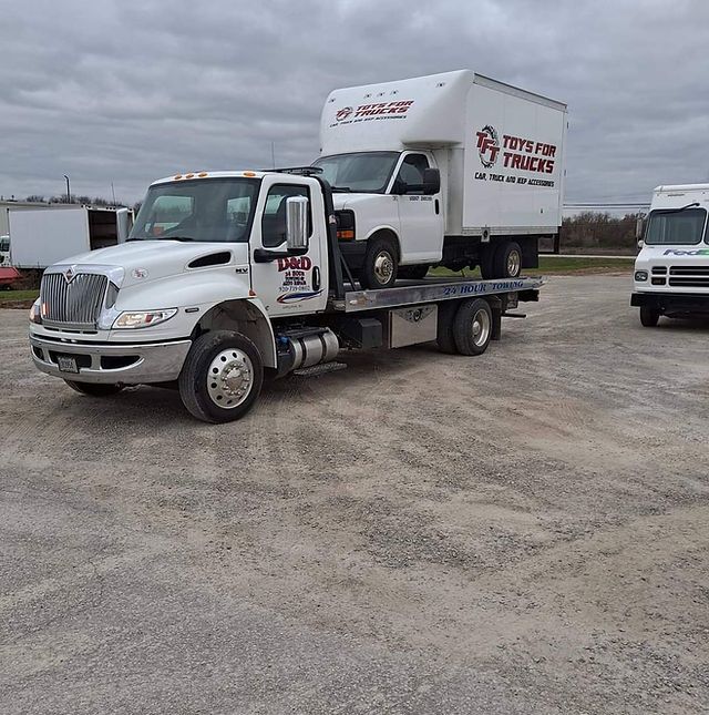 D & D 24 Hr Towing Company - Appleton, WI - D & D 24 Hr Towing Inc