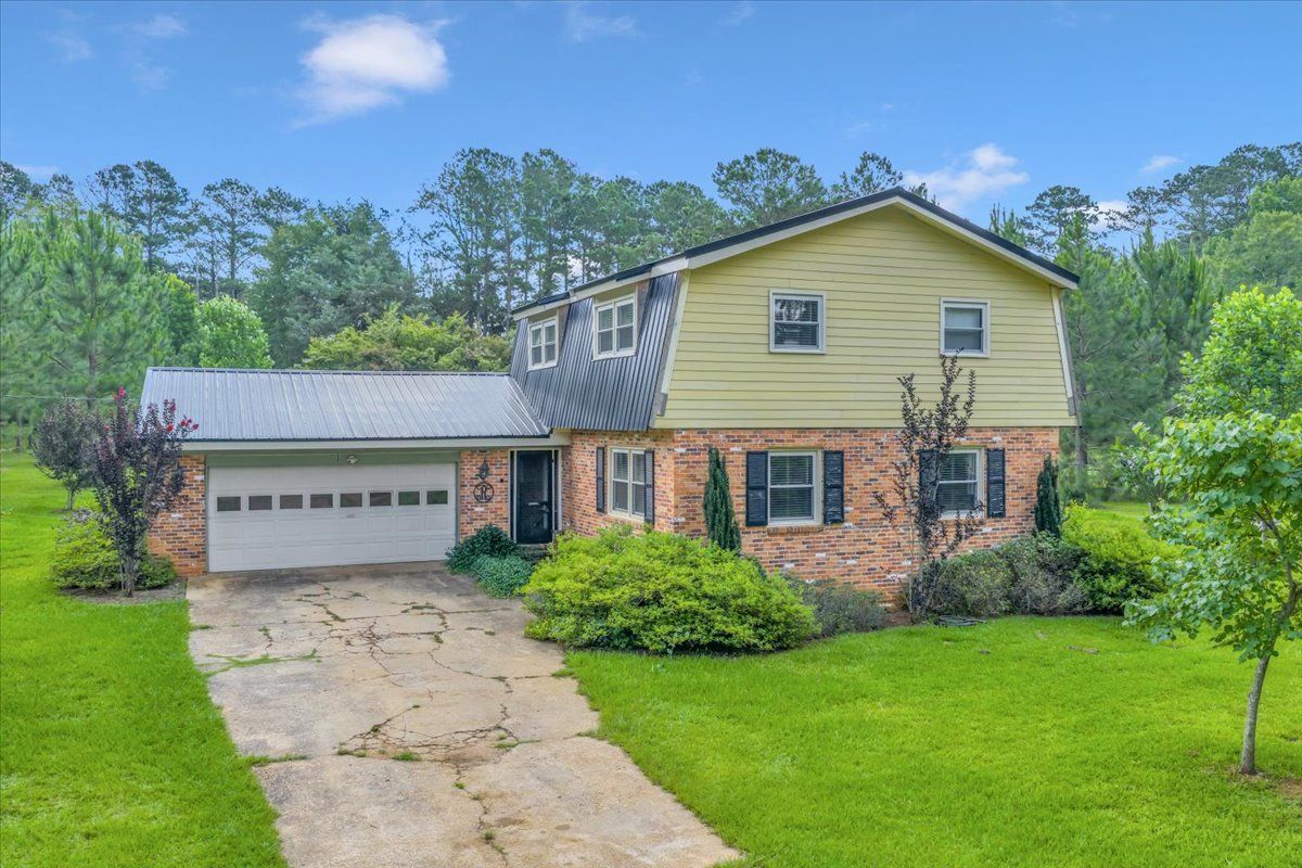 343 Westwood Drive,
Ellaville, GA 31806