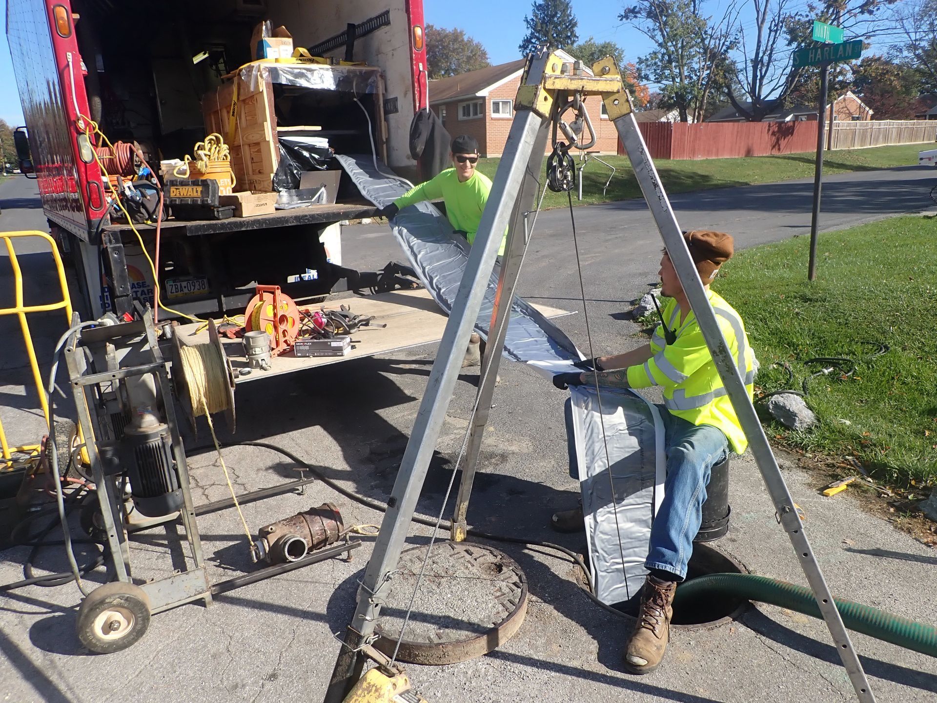 CIPP lining of sewer pipe