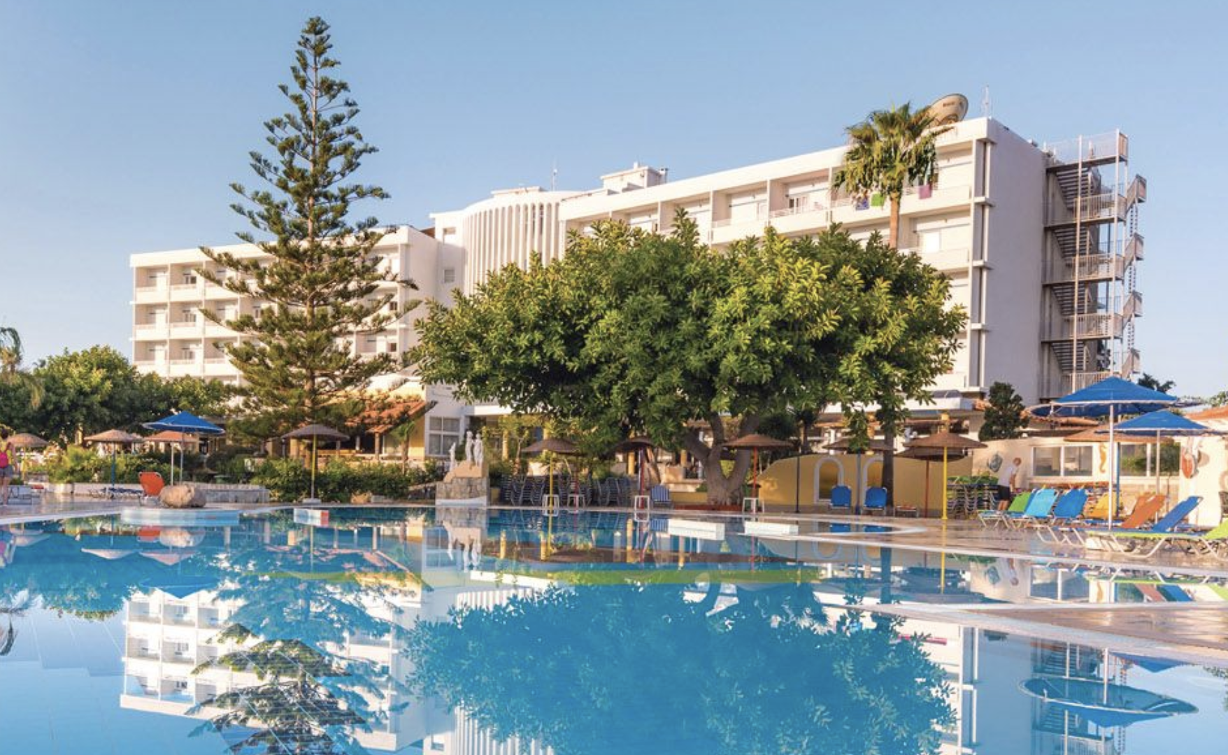 Koullias Group Hotels also works with Hotel Linkage