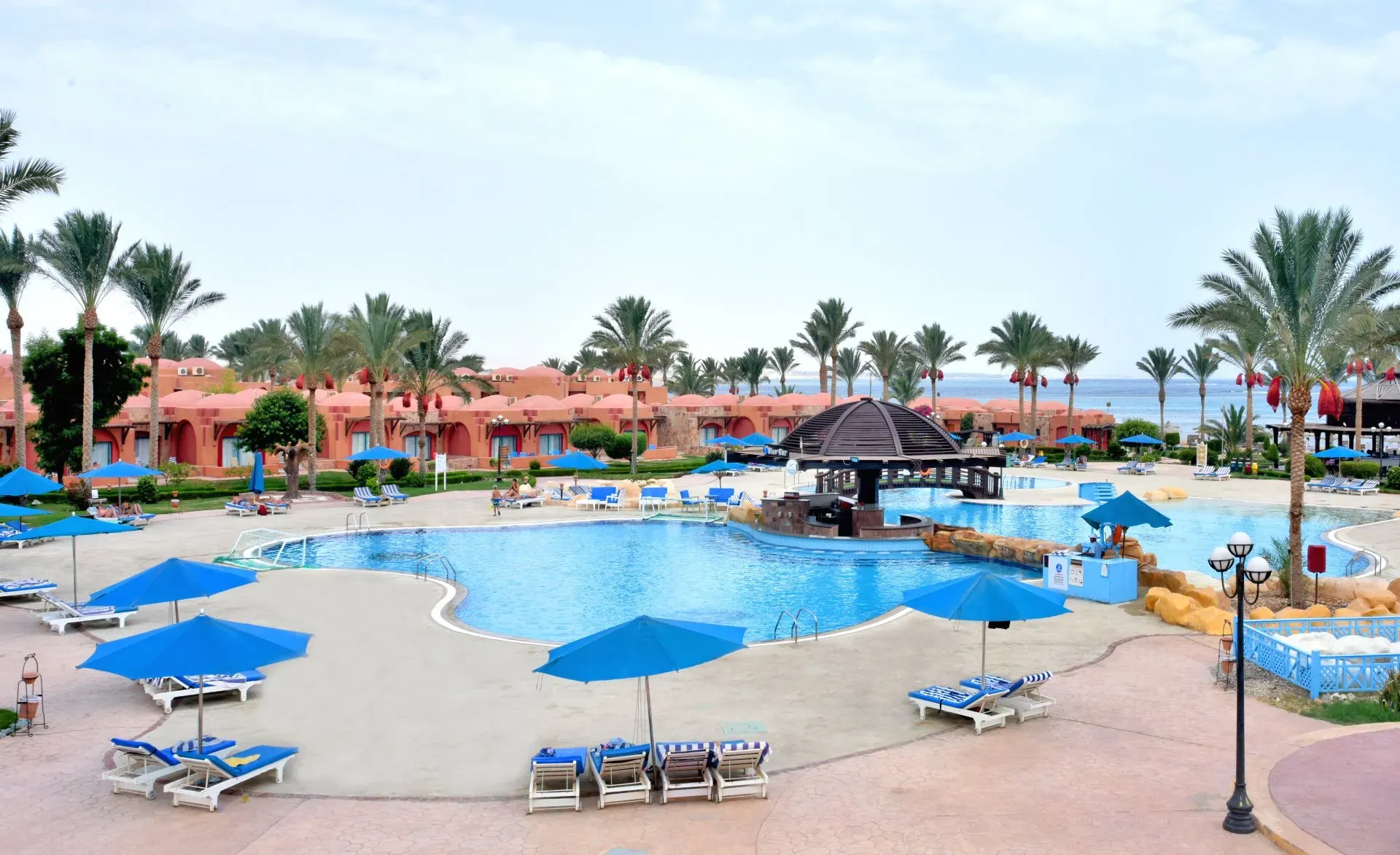 Travelux Hotels and Resorts also works with Hotel Linkage