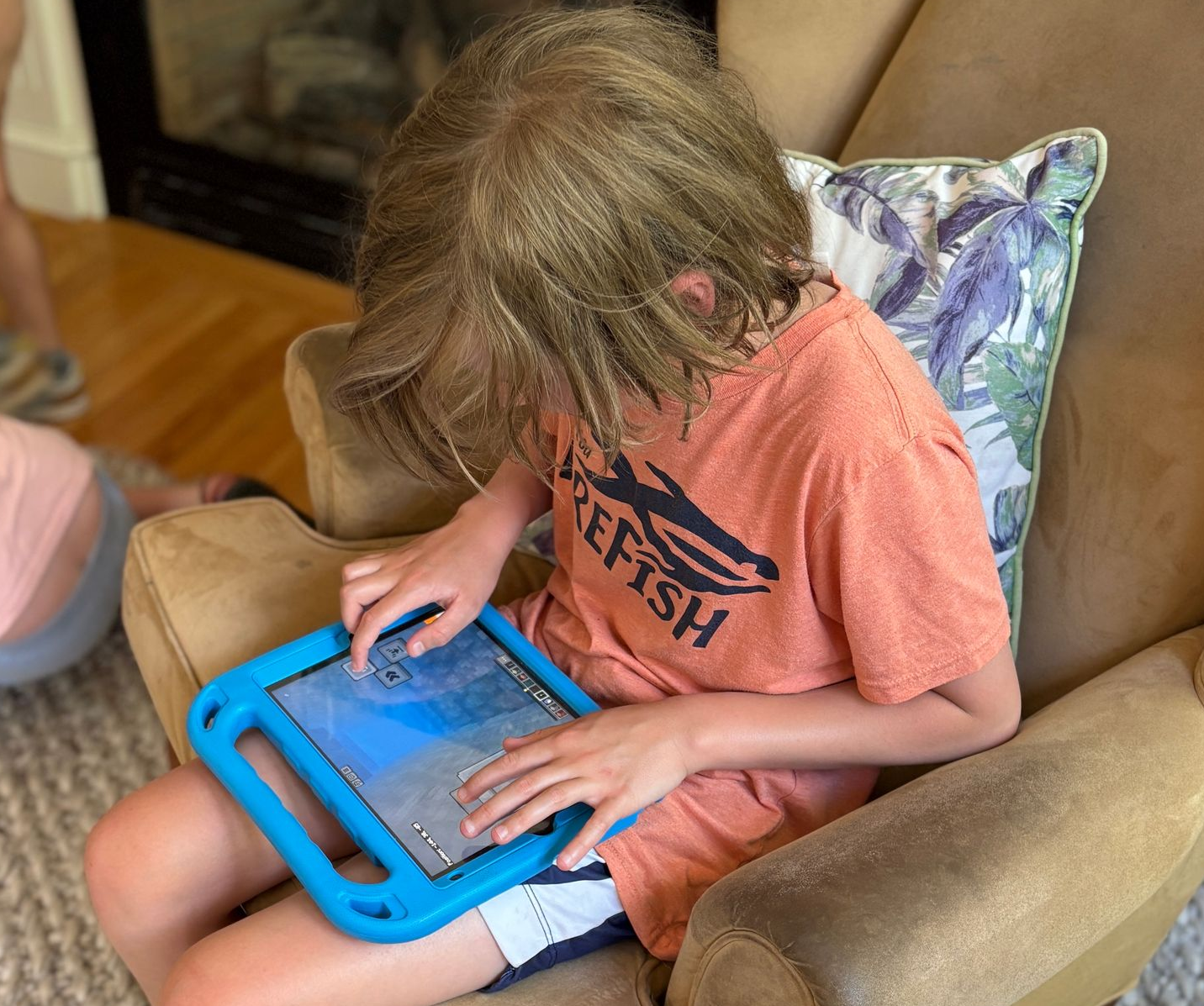 Children collaborating during a Minecraft Summer Camp on Cape Cod at Sandwich Montessori School