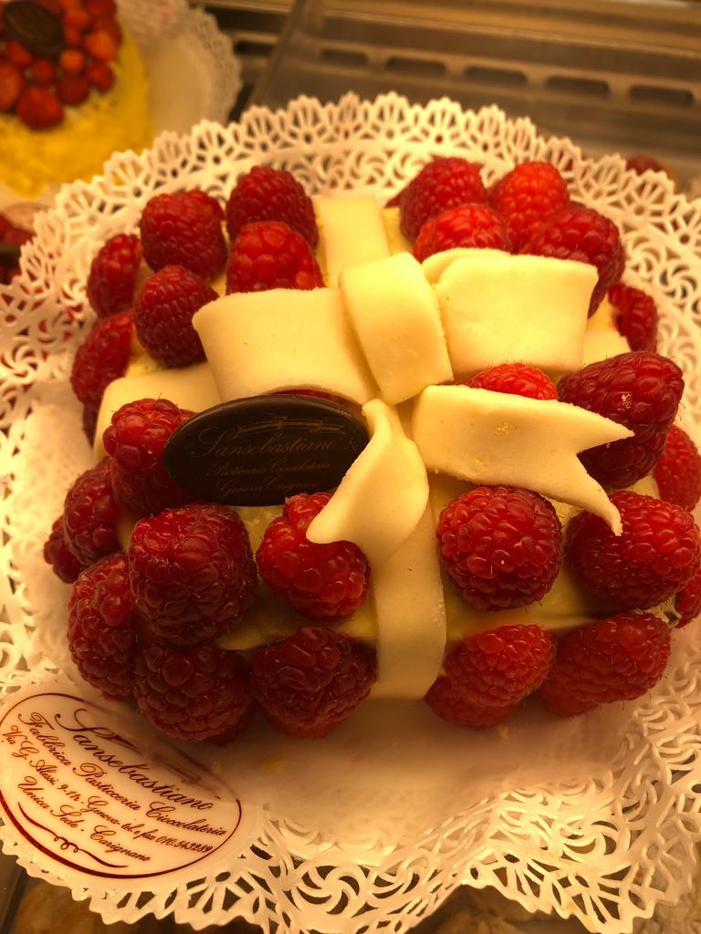 torta ai lamponi