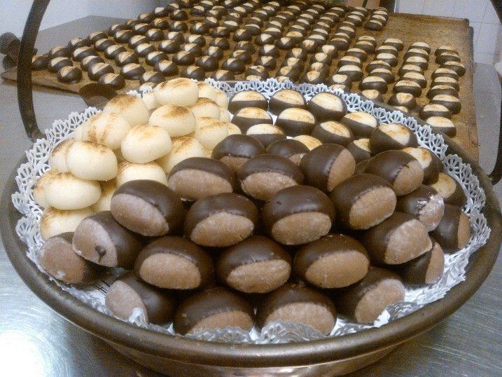 Pasticcini tipici