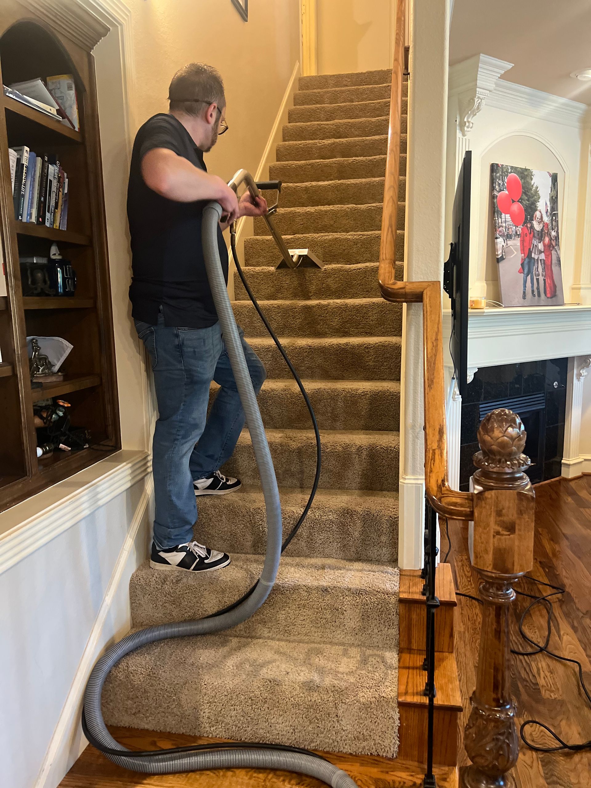 Expert carpet cleaning services to remove dirt, stains, and allergens, leaving your carpets fresh and clean.