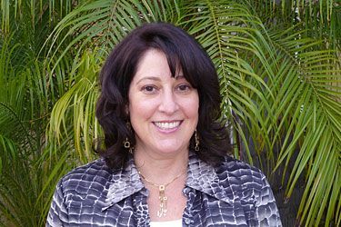 Dr. Rachel Esmond