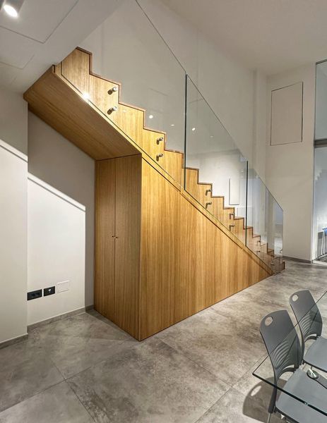 scale legno