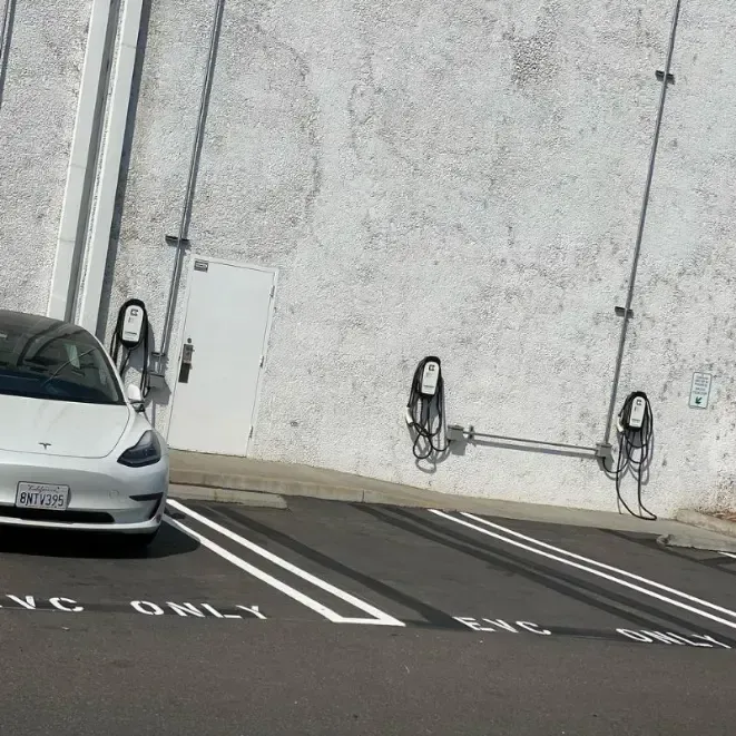 San Diego CA Line Striping and parking Lot maintenance