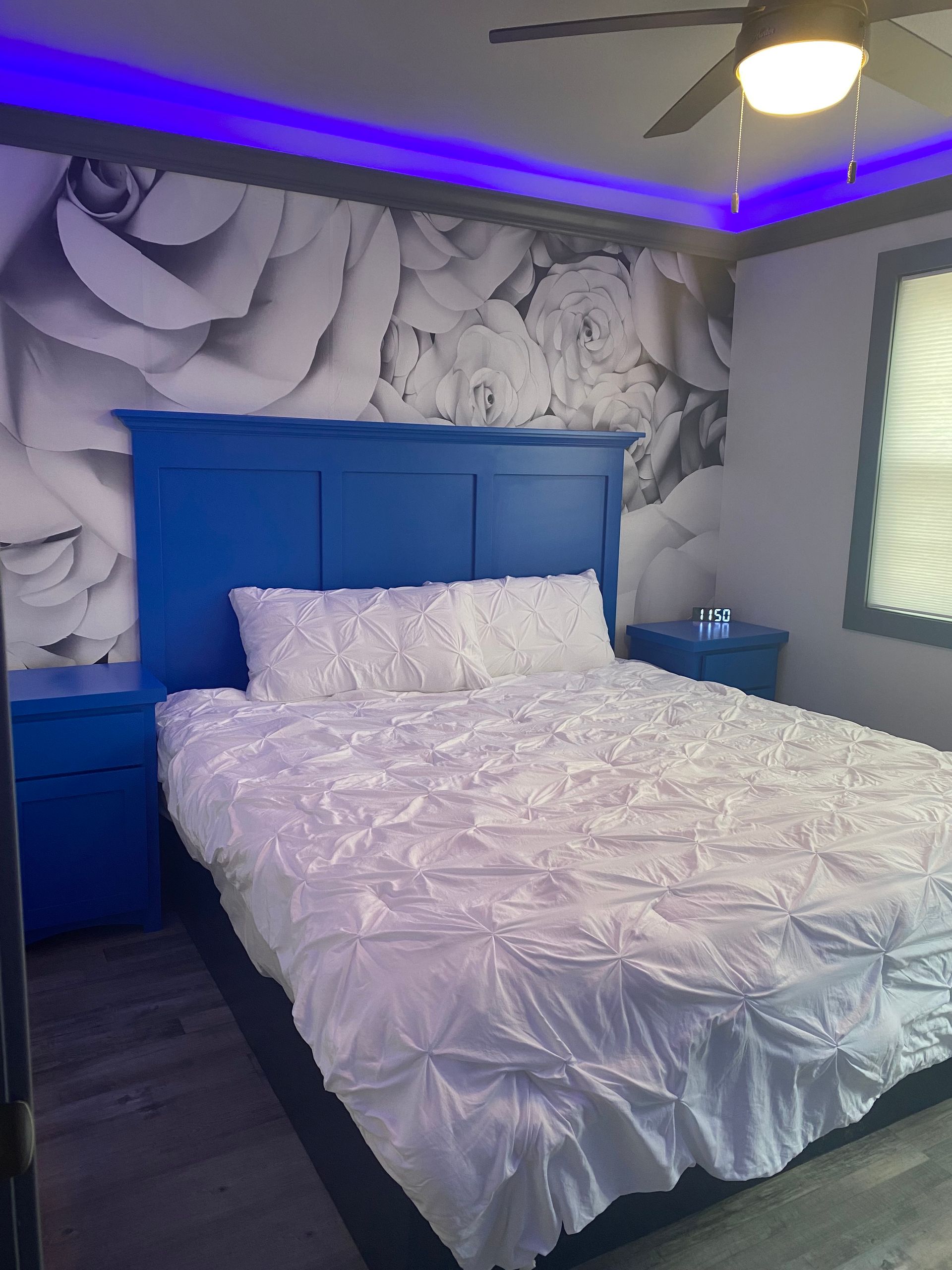 King Bed in Cabin 9 at Creek Side Resort.