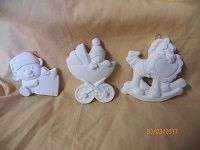 3 ornaments in set 28