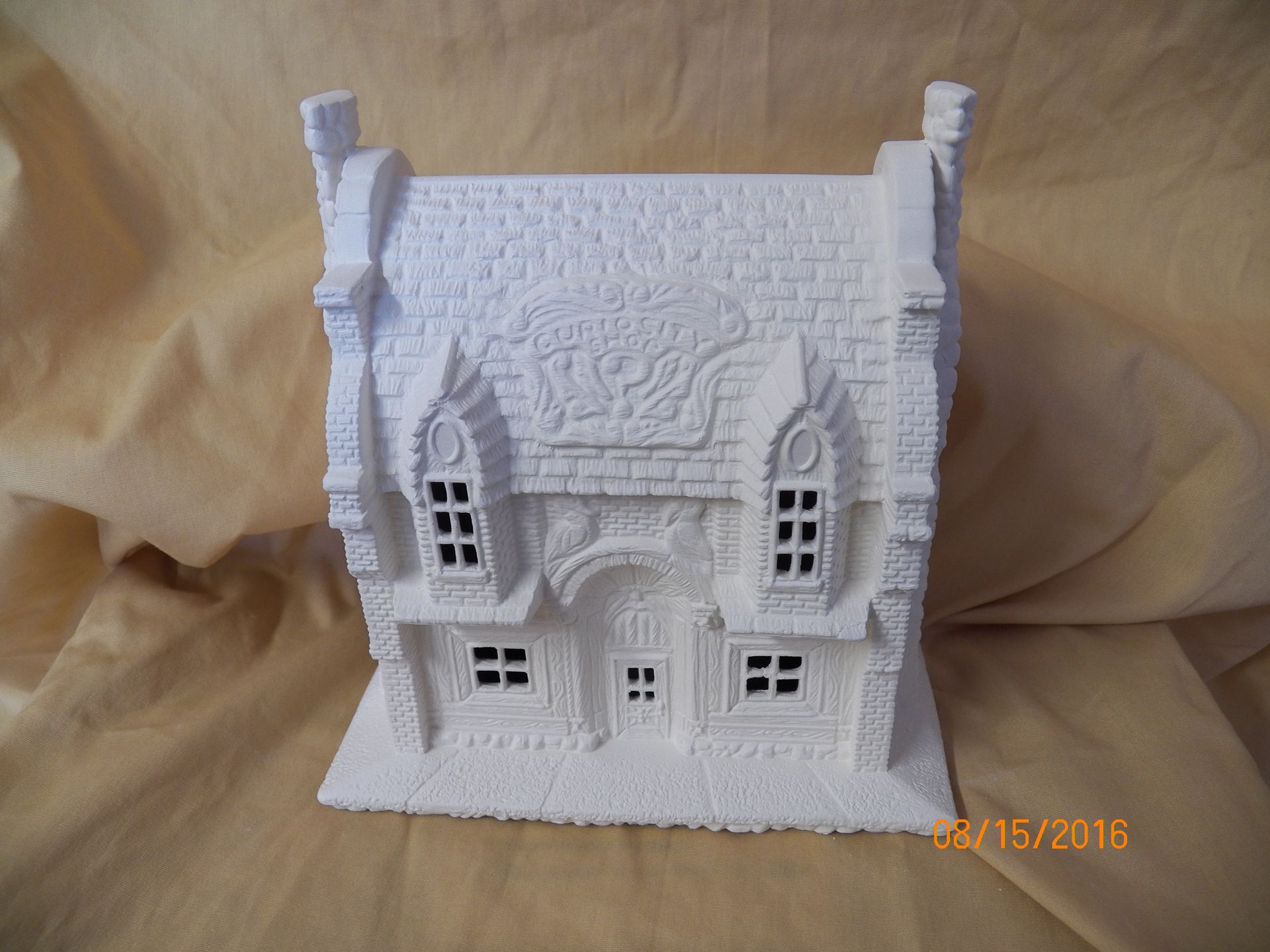 Marianville Curiosity Shop