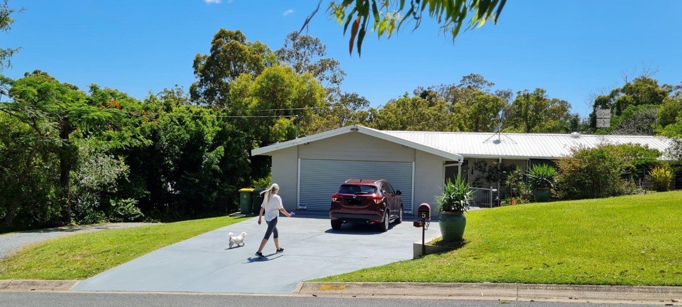 A client utilizing osteopath services in Gaven on the Gold Coast