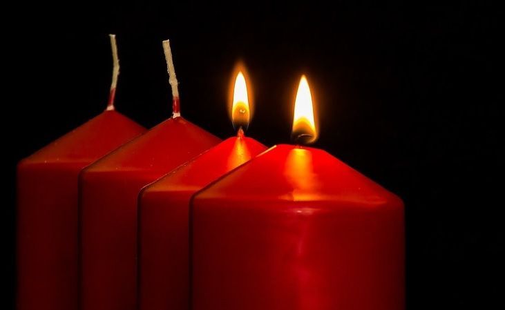 Red Memorial Candles for Largo Cremation Tribute