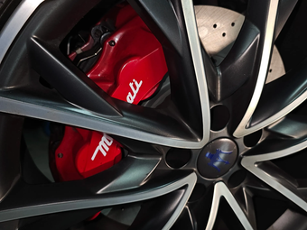 Performance Brake Rotor And Caliper Service | HWY 42 Auto Service