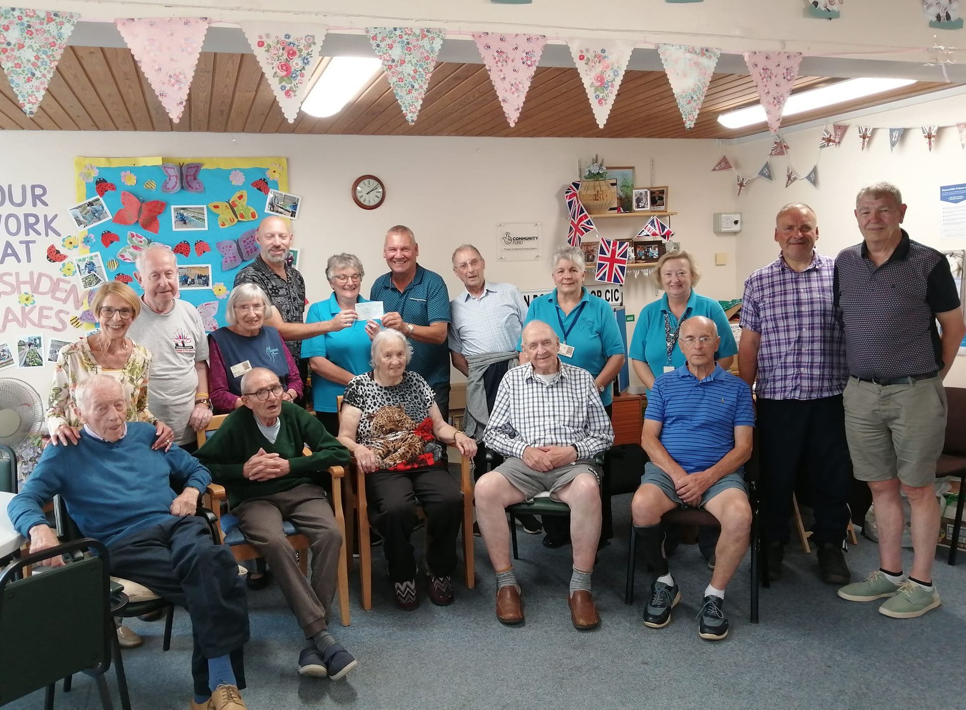 Knitting activities for the elderly