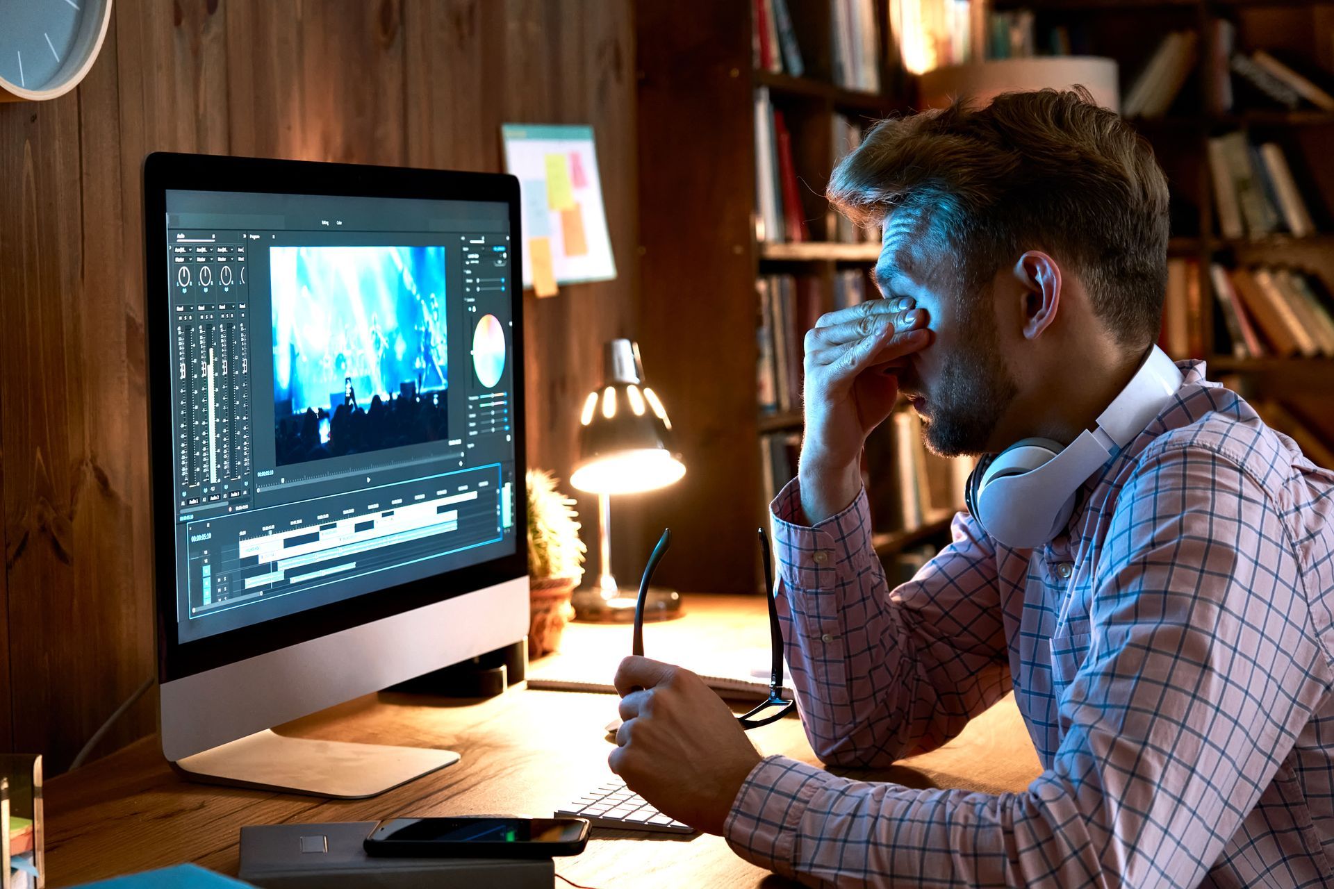 Eye Strain Computer Monitor