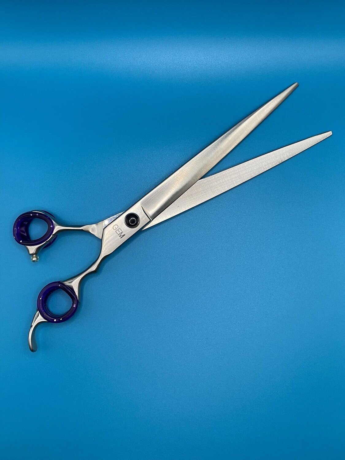 Why do shears fold hair? Shears not cutting Sharp Edges
