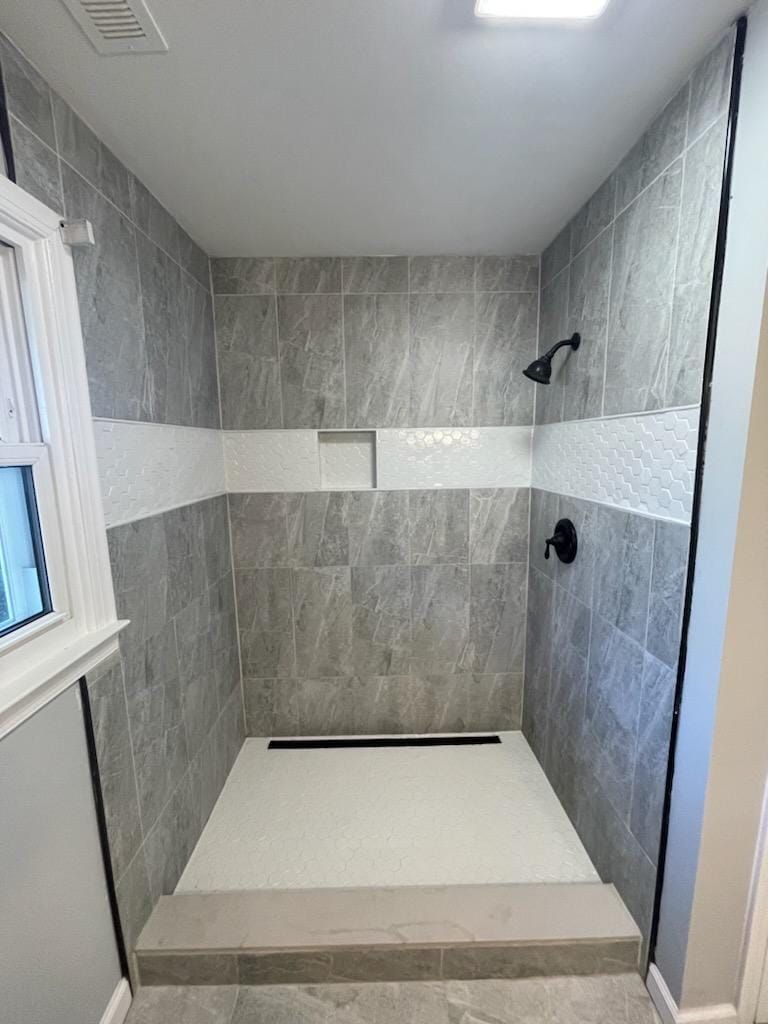 After Cleaning Bathtub — Kernersville, NC — RENEW-It Master