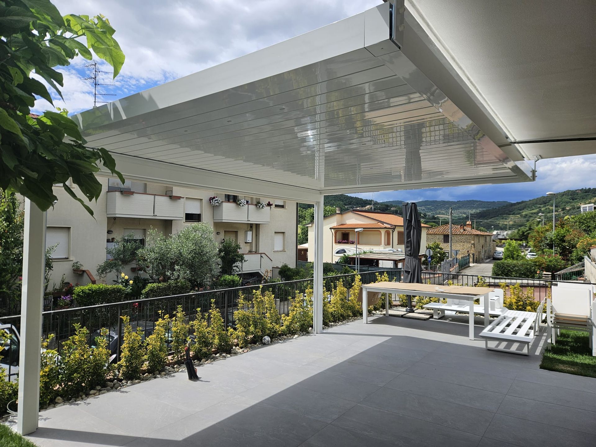 pergola bioclimatica innocenti finiture 12