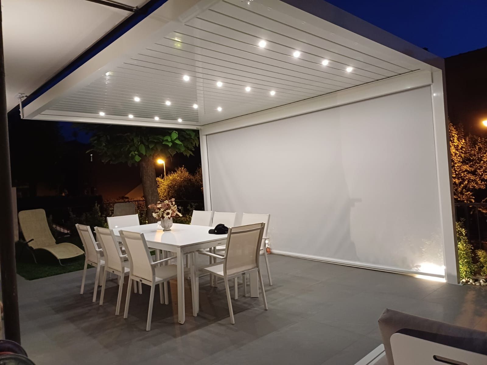 pergola bioclimatica innocenti finiture 1