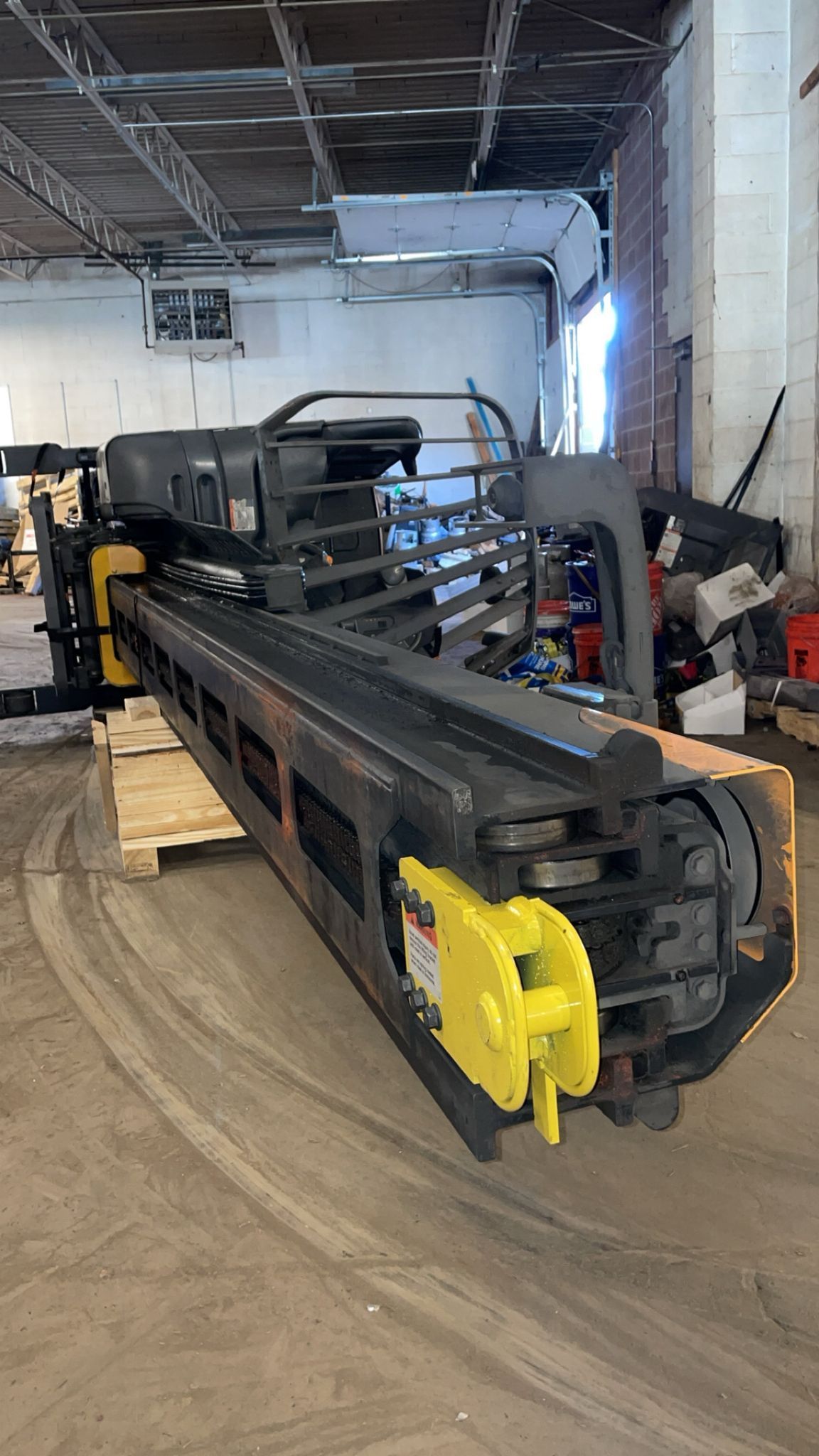 2016 Crown RMD6095S-32