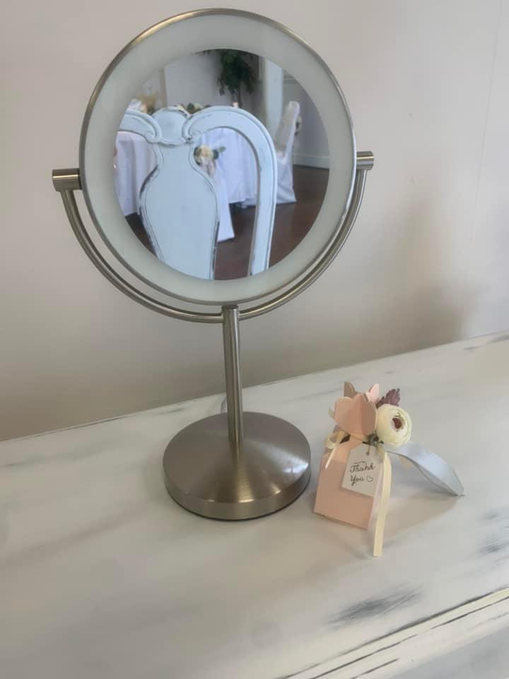 Bridal Room Decor
