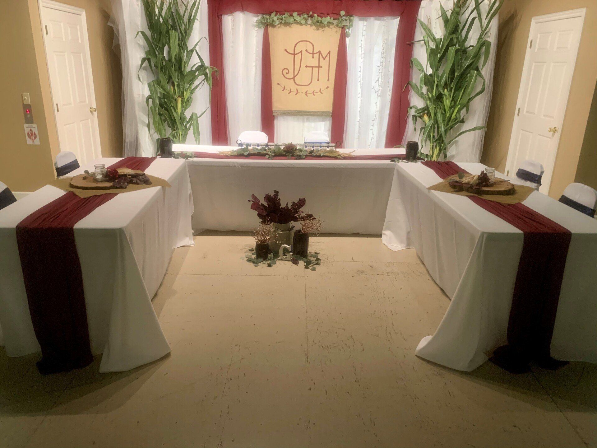 Head Table