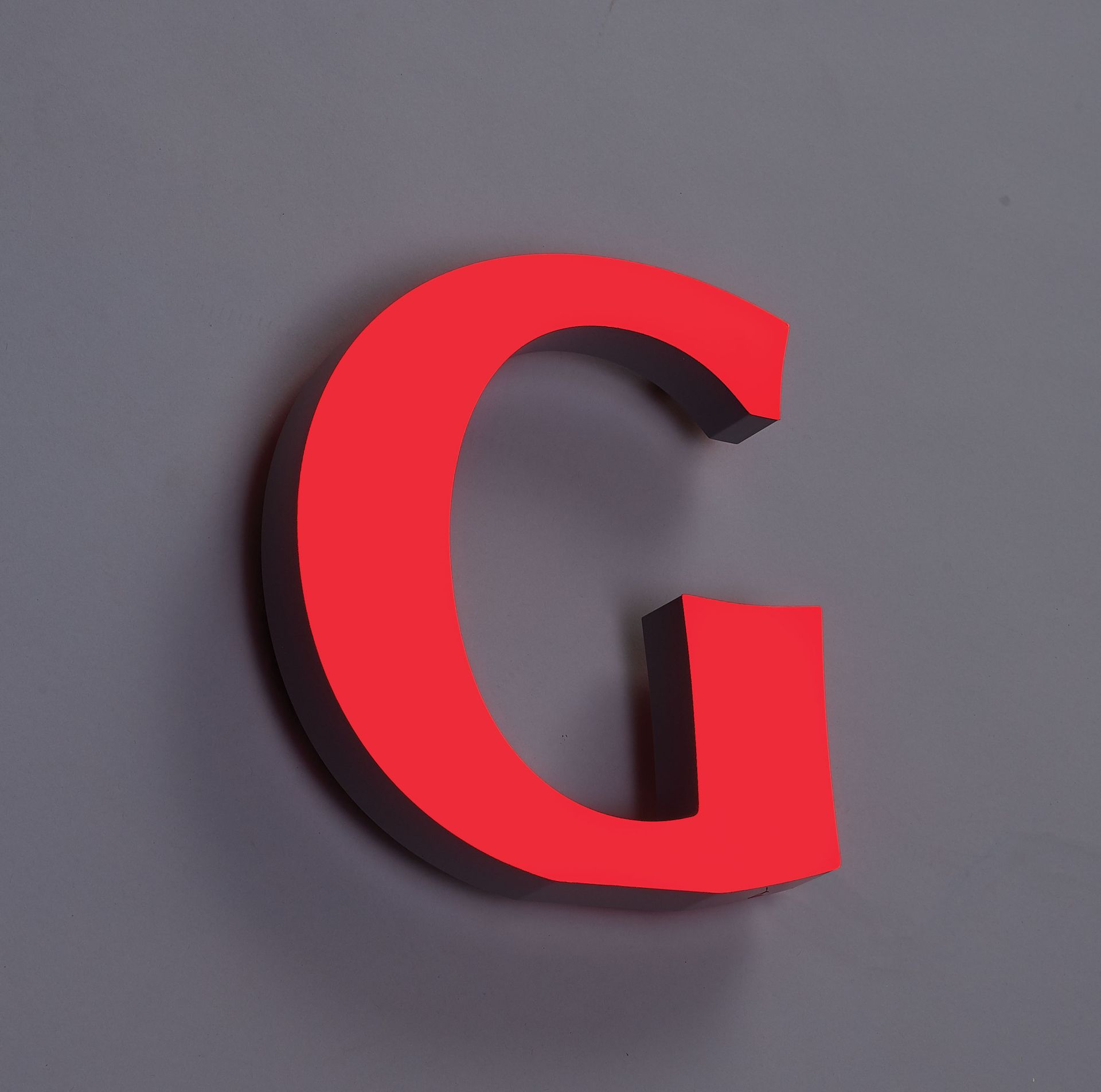 L700 LED Letters