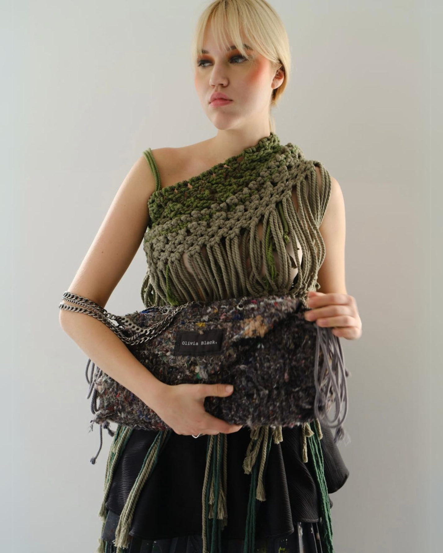 CHAINED Envelope Bag