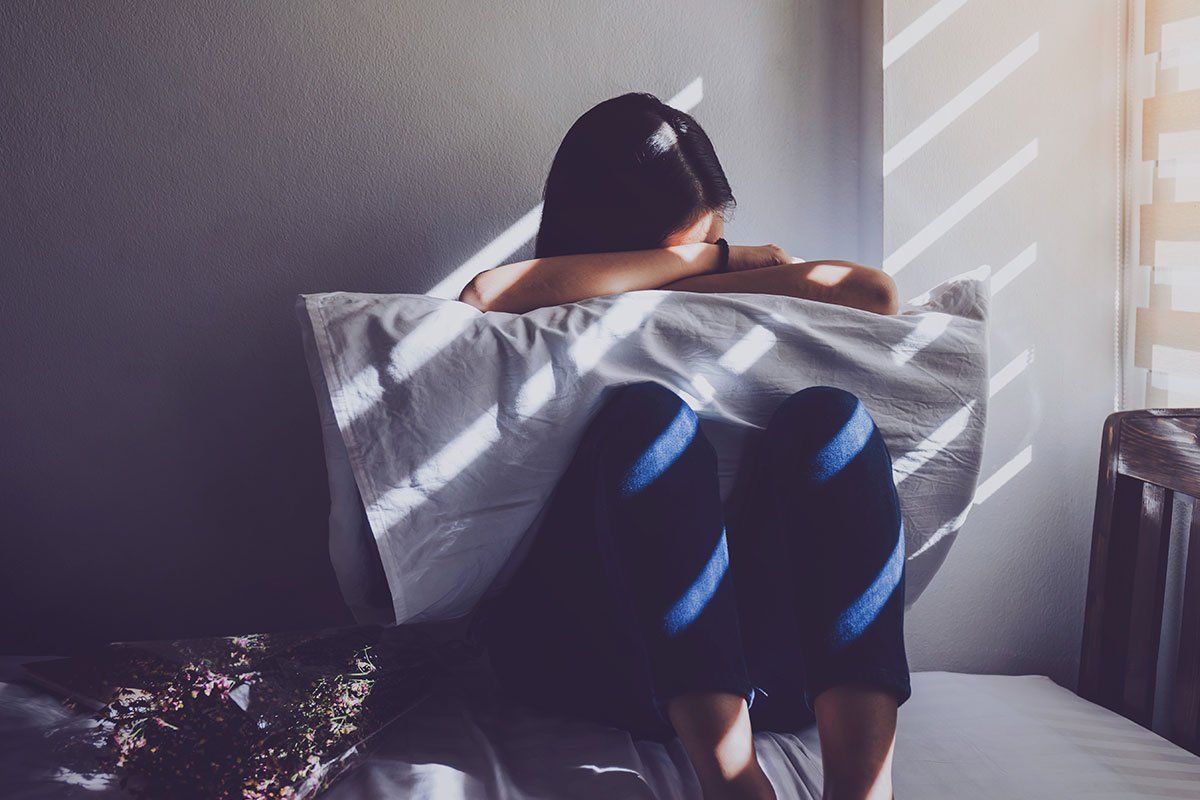 A incidência de depressão na adolescência vem alarmando especialistas, que alertam sobre um crescimento absurdo no número de casos entre os adolescentes. E ao contrário do que muitos imaginam, não se trata de um drama visando chamar a atenção dos pais. A incidência de depressão na adolescência vem alarmando especialistas, que alertam sobre um crescimento absurdo no número de casos entre os adolescentes. E ao contrário do que muitos imaginam, não se trata de um drama visando chamar a atenção dos pais.
