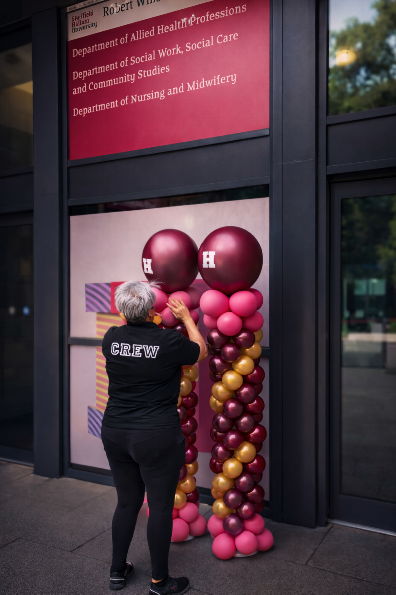 Ace Party Balloon Columns for Corporate Customer Sheffield Hallam University