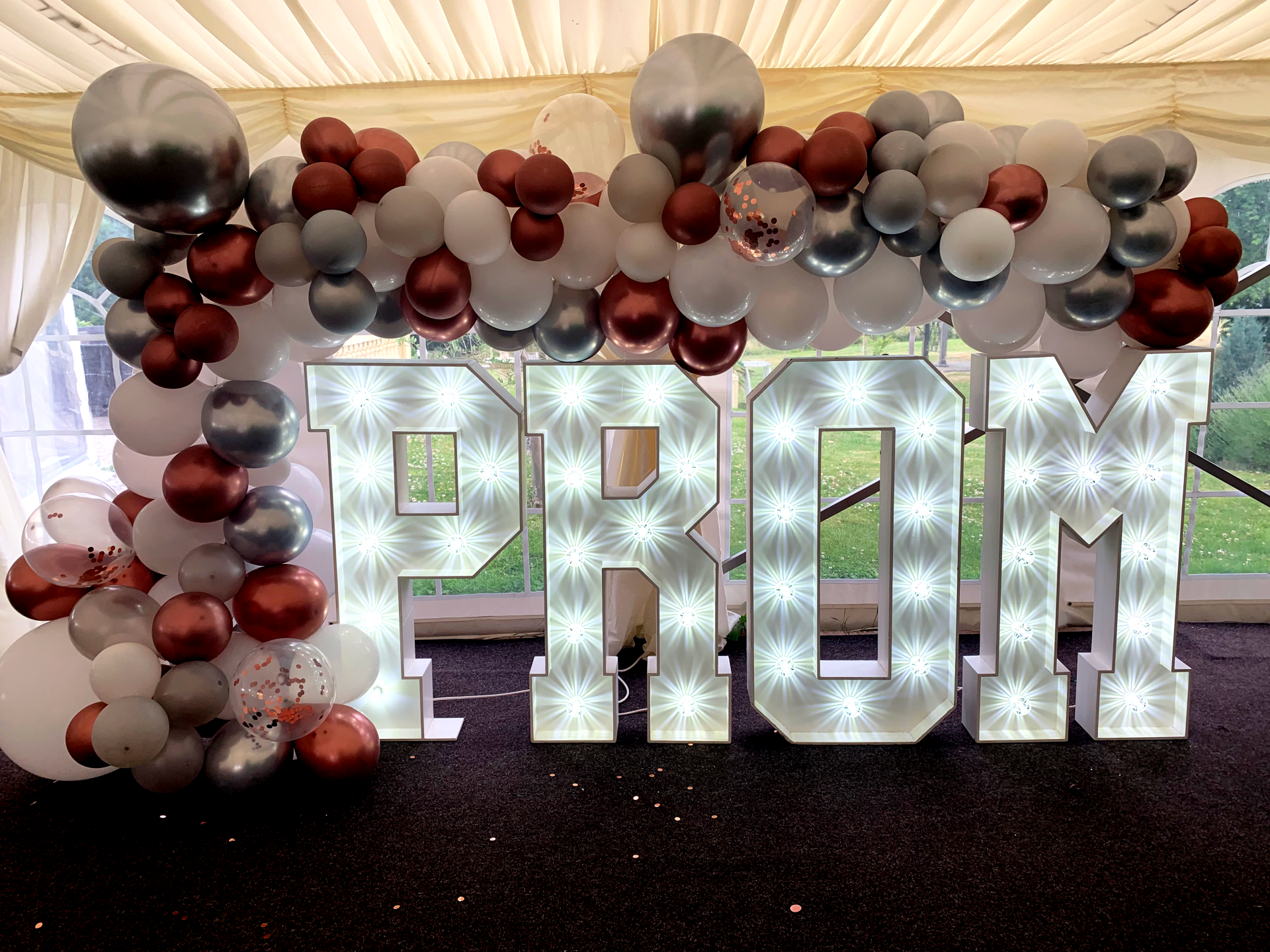 Ace Party Light Up Letters PROM with Balloon Garland