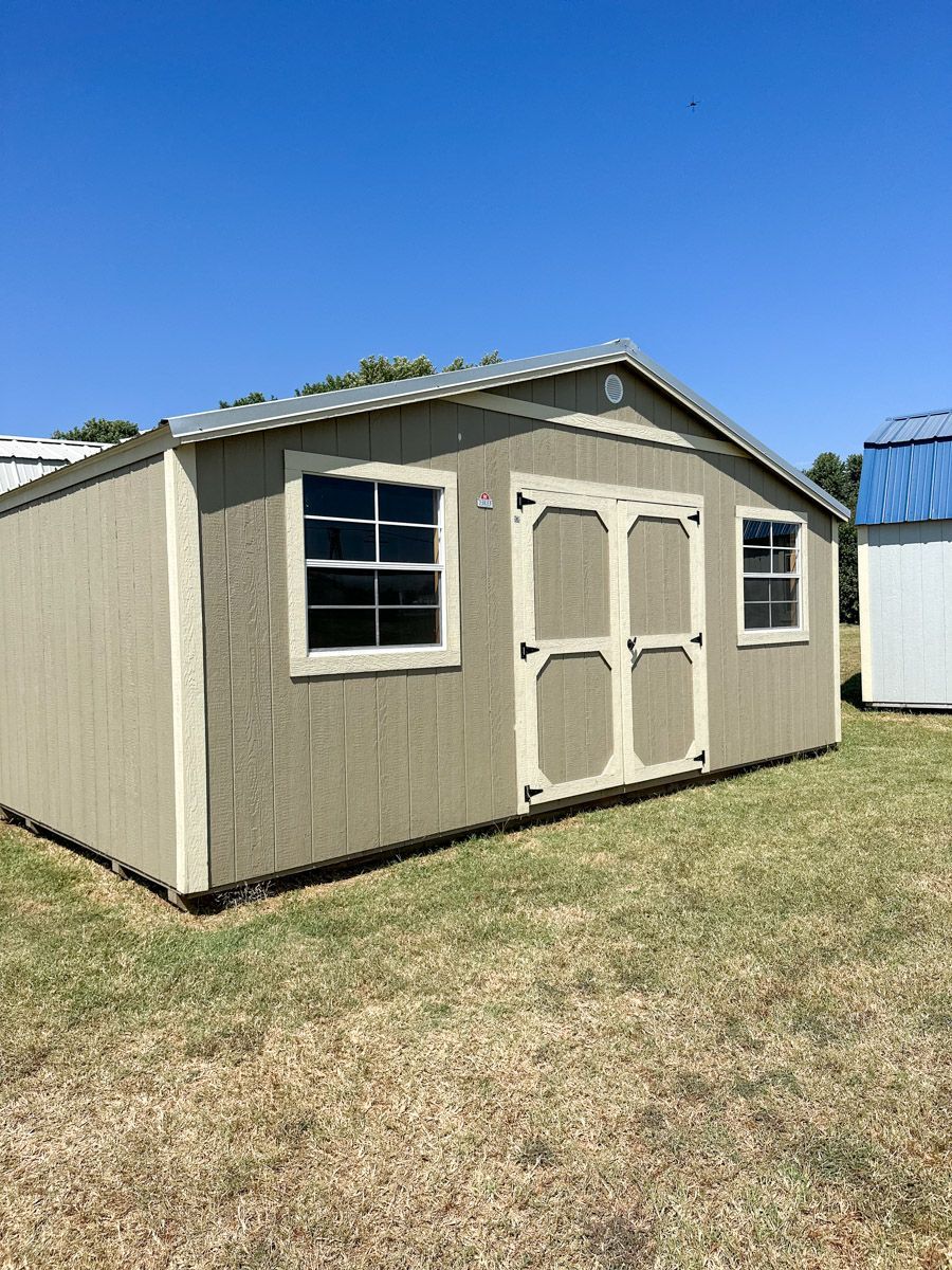Derksen 12x20 Best Value Wood Side utility