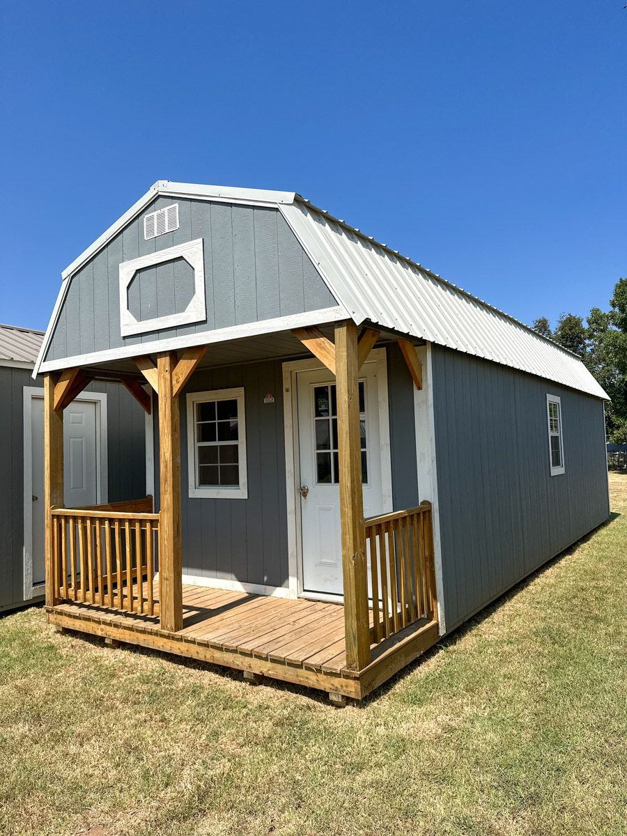 Used Derksen 12x32 Lofted Barn Cabin
