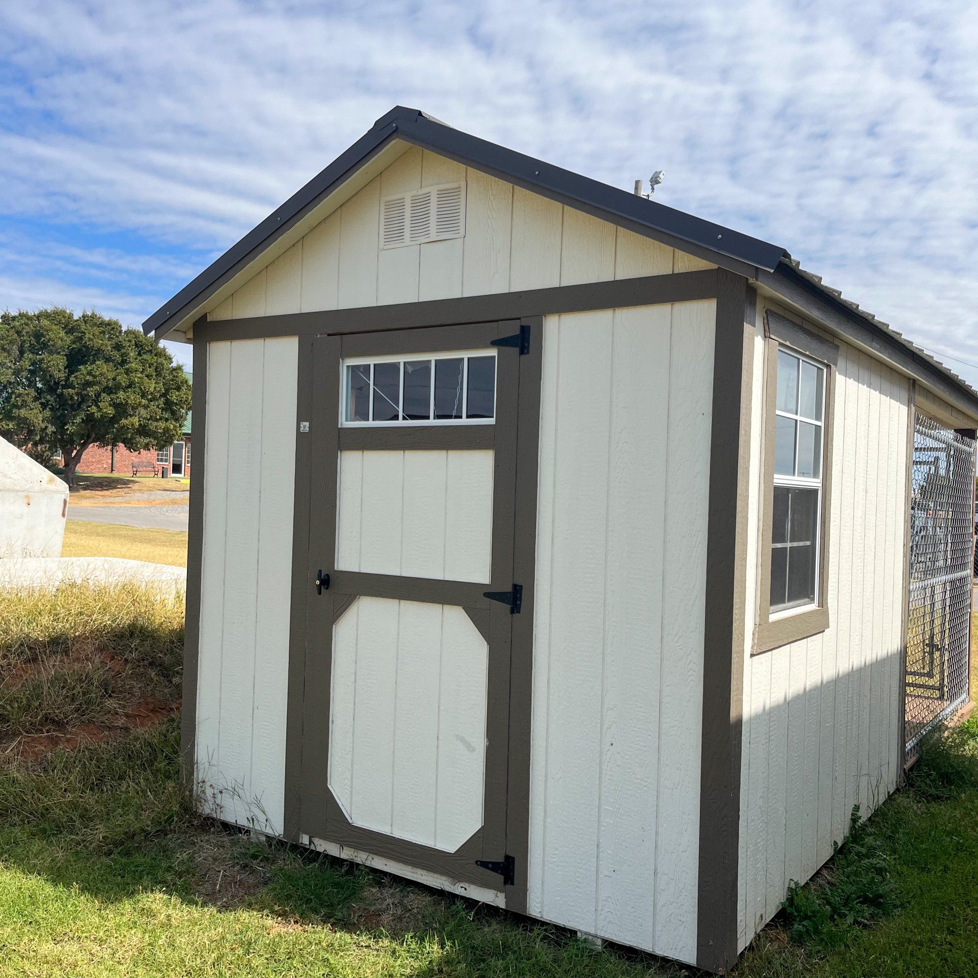8x16 Dog Kennel Back Angled