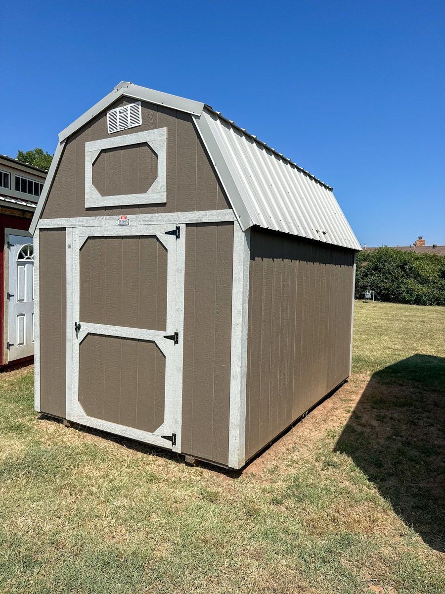 Derksen Used 8x12 LOFTED BARN