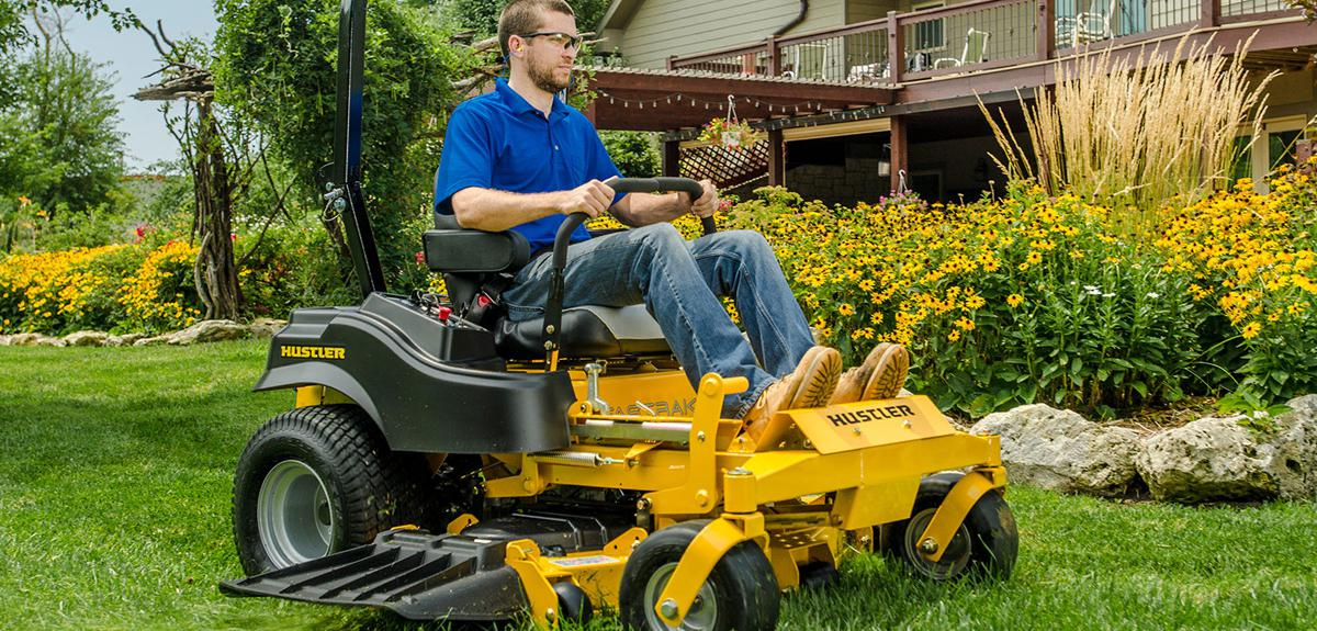 hustler-mowing