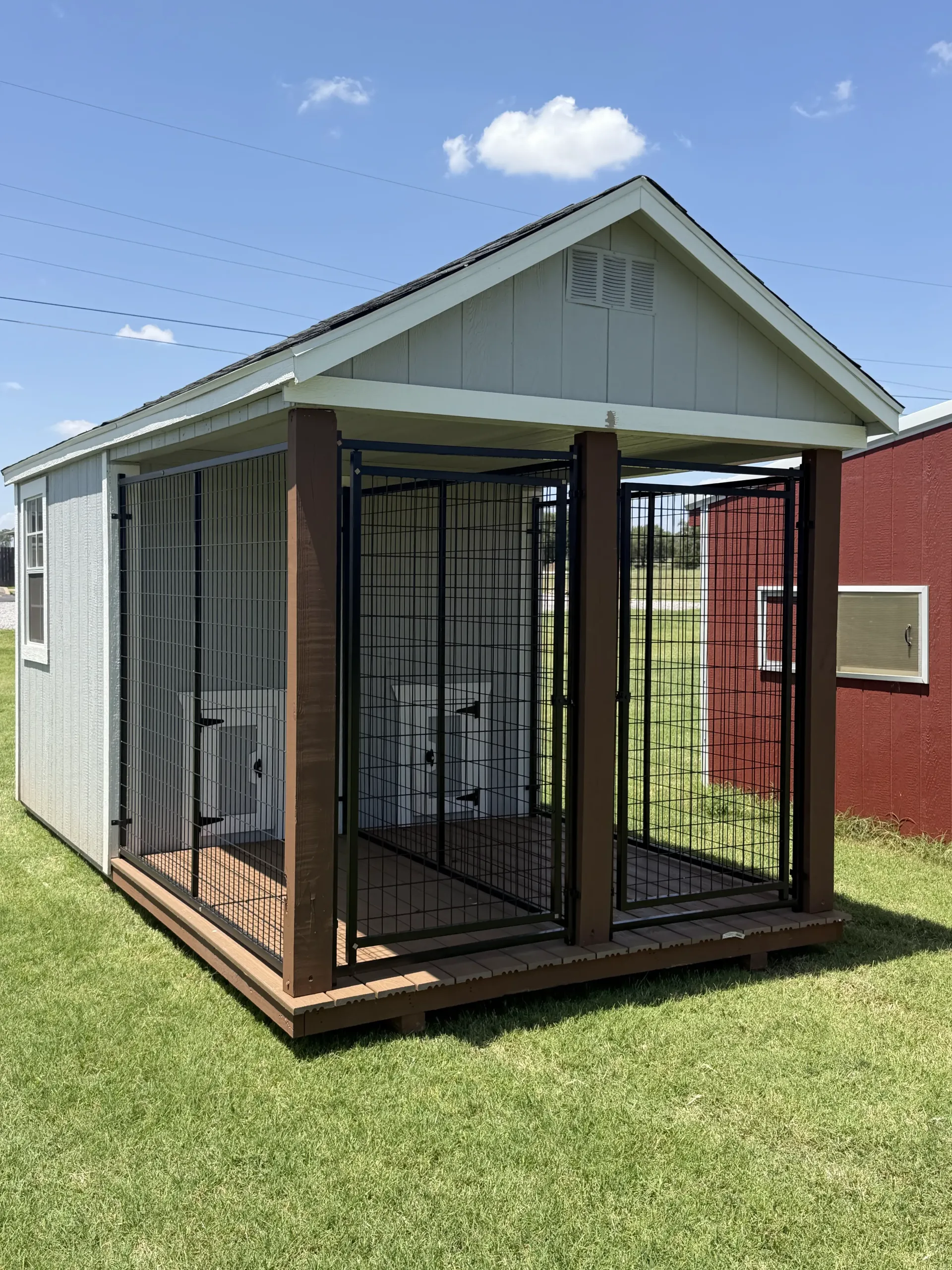 M&D Enterprises | Derksen Dog Kennel 8x16
