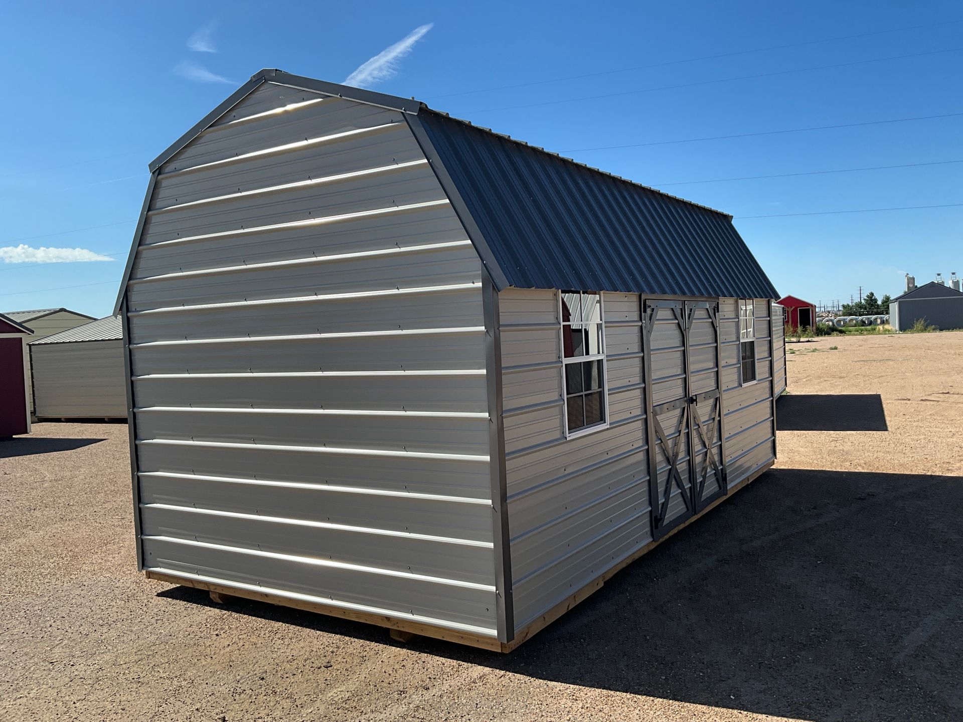 M&D Enterprises | Derksen 10x20 Side Lofted Barn