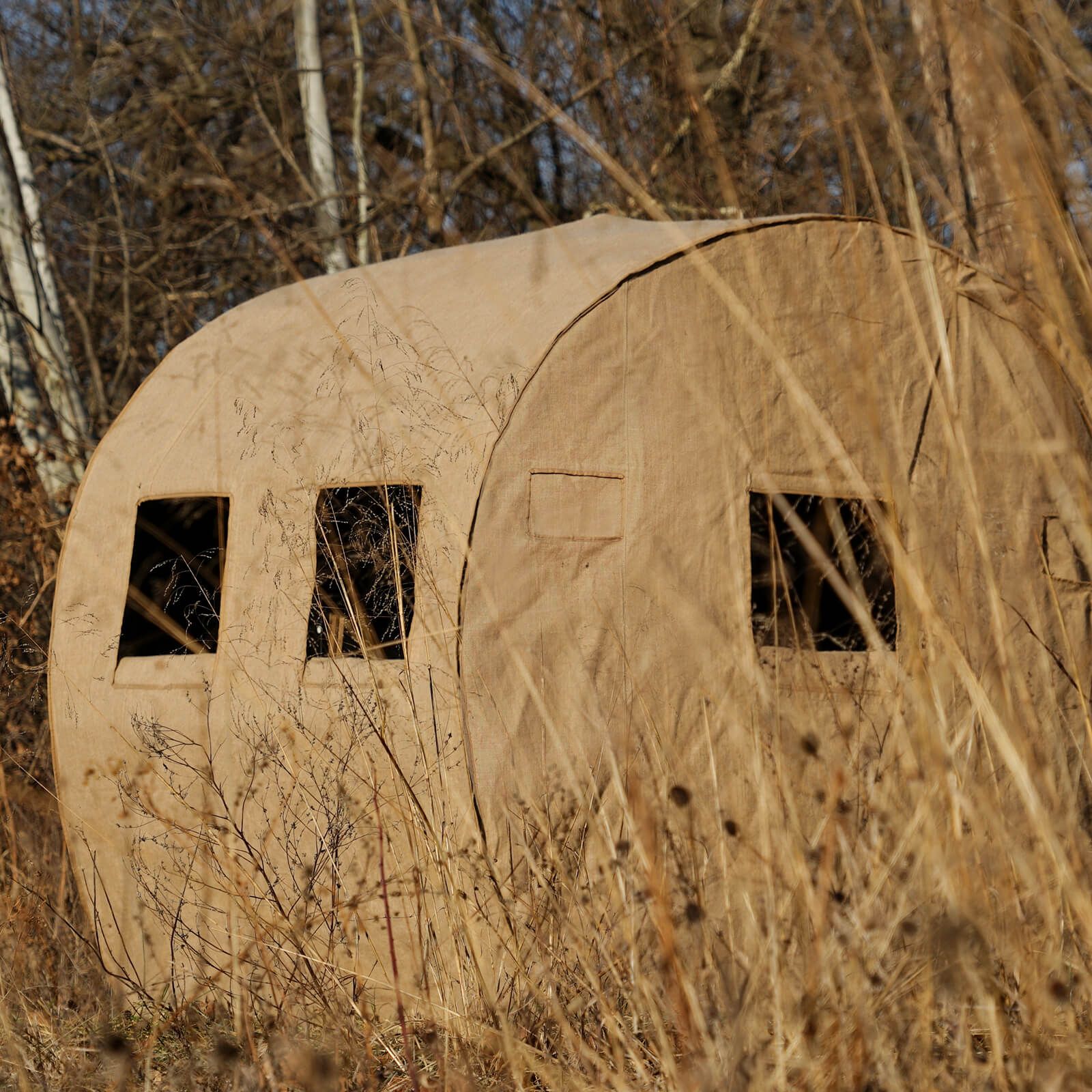 a bale burlap redneck blind