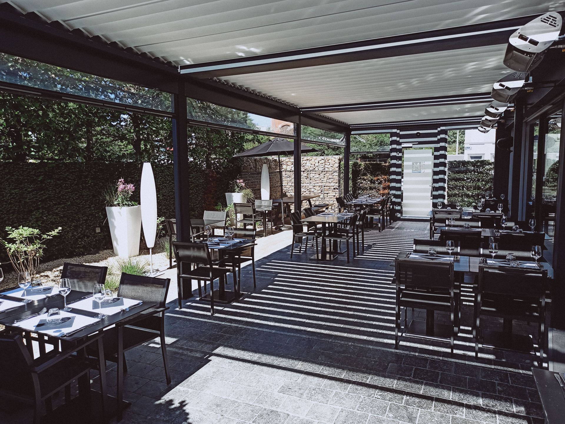 Pergola Bioclimatica Addossata: Guida Completa